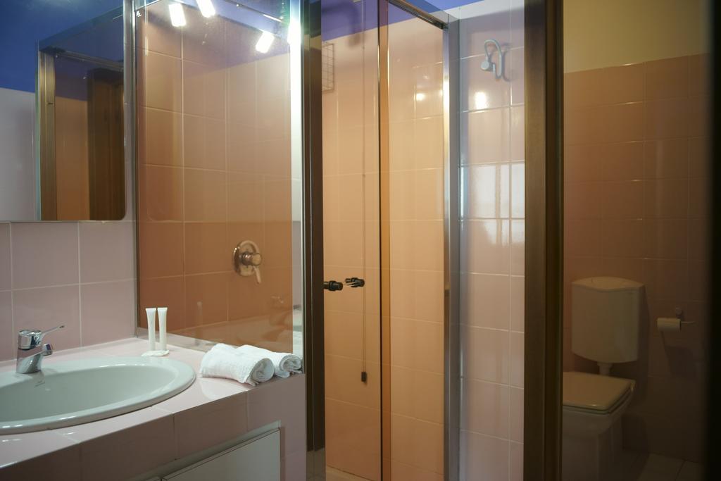 Romeo'S Guest House Verona Exteriör bild